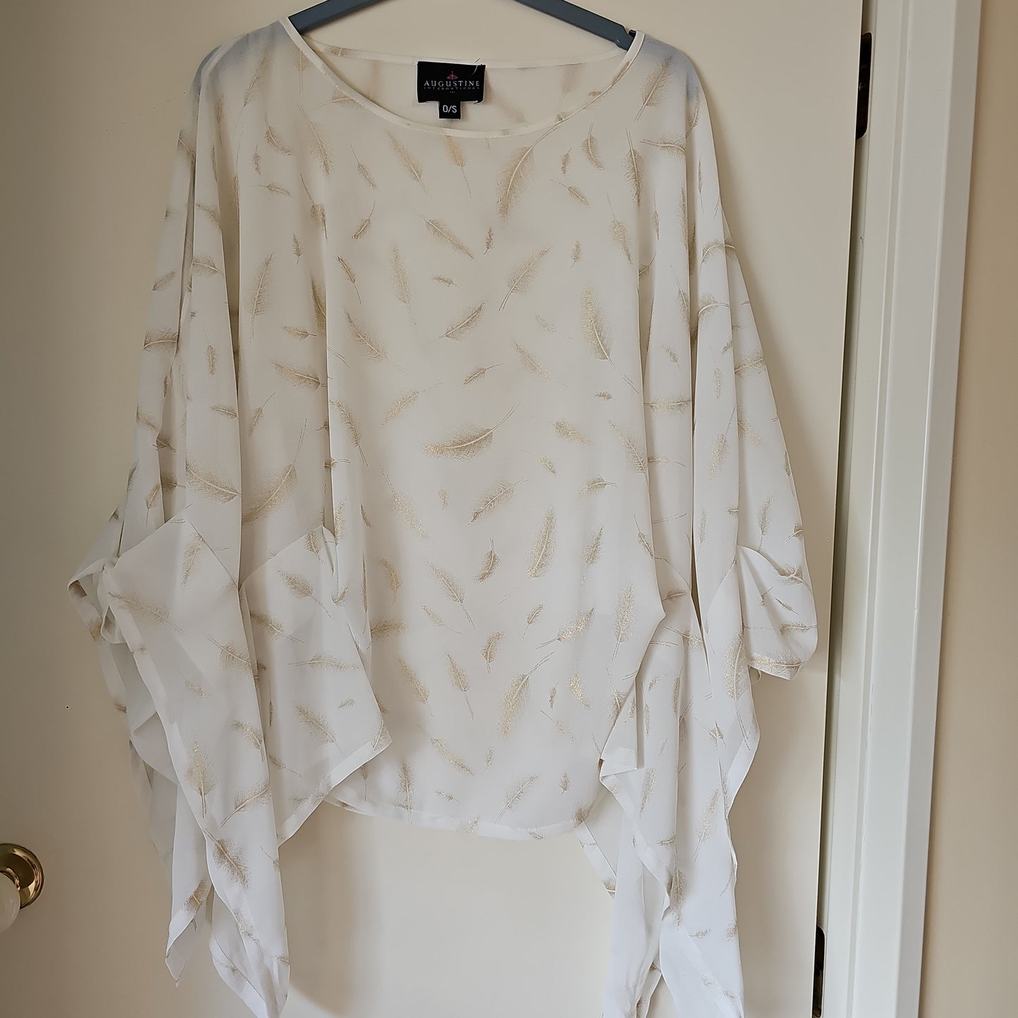 Augustine Feather Top