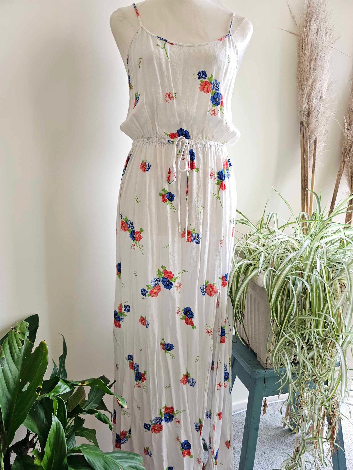 Nunui Maxi Dress