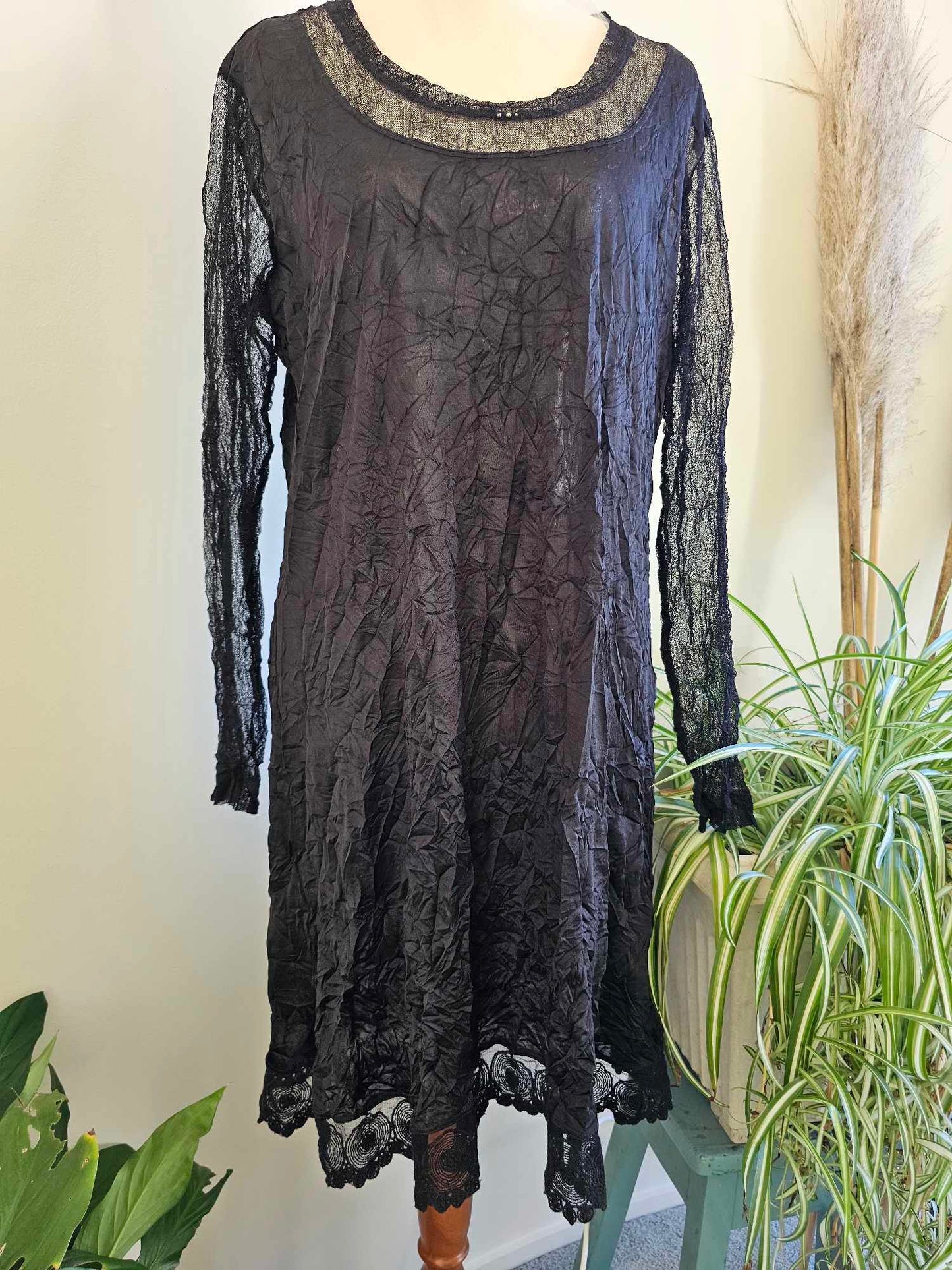 Verge Dress