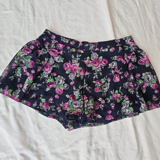 St James Floral Shorts