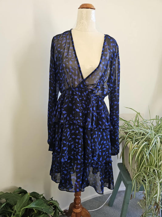 NA-KD Dress