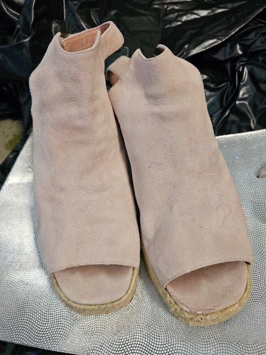 Minx Wedges