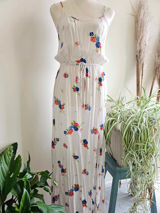 Nunui Maxi Dress