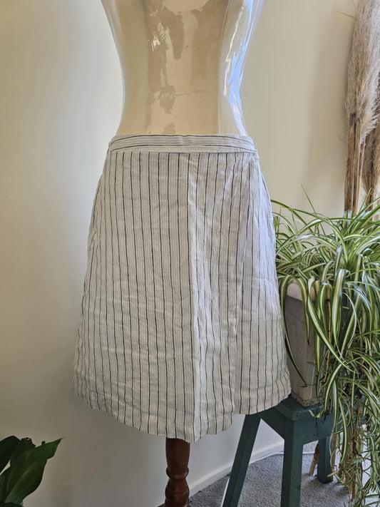 Max Linen Skirt